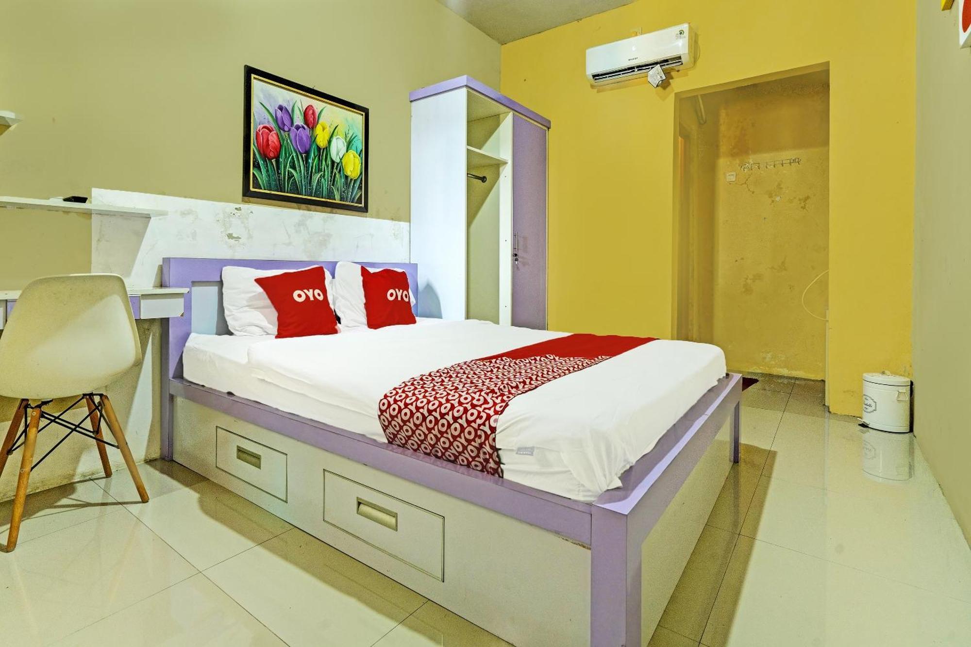 Pondokan Cempaka Cirebon RedPartner Bagian luar foto